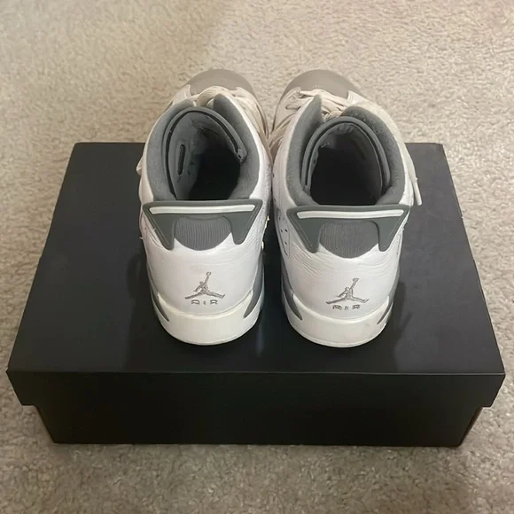 Air Jordan 6 Retro - Picture 3 of 3